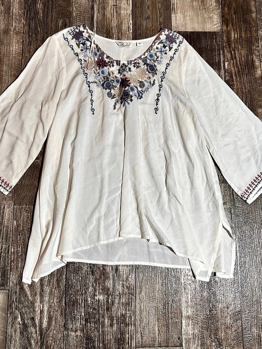 Caffe Marashall Embroidered Floral Tunic in White Size Large